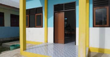 The school new library building